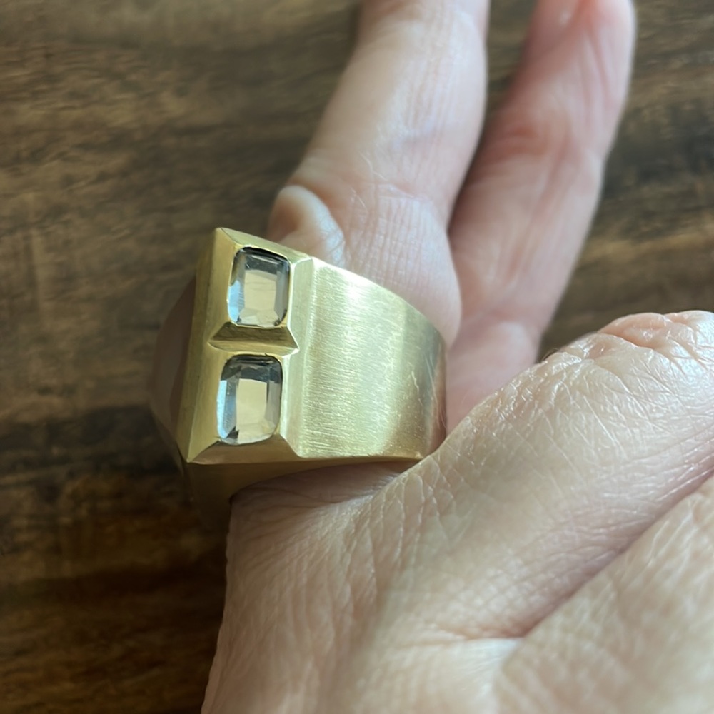 H. Stern Gold Nouveau Deco Ring with Rose Quartz, Smoky Quartz, and Prasiolites. - Picture 5 of 10
